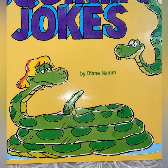 Slithery Squirmy Jokes Diane Namm Laugh-a-Long Readers Kids Joke Book BN - Picture 2 of 5